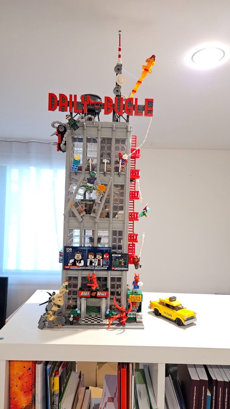 Lego Statuette: 76178 LEGO MARVEL	Spiderman Daily Bugle – Usato da Altnau venduto da marcostue
