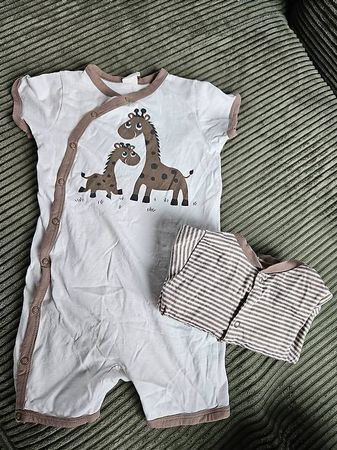 Pijama / Schlafanzug Kurzarm Gr. 86 (2Stk.)