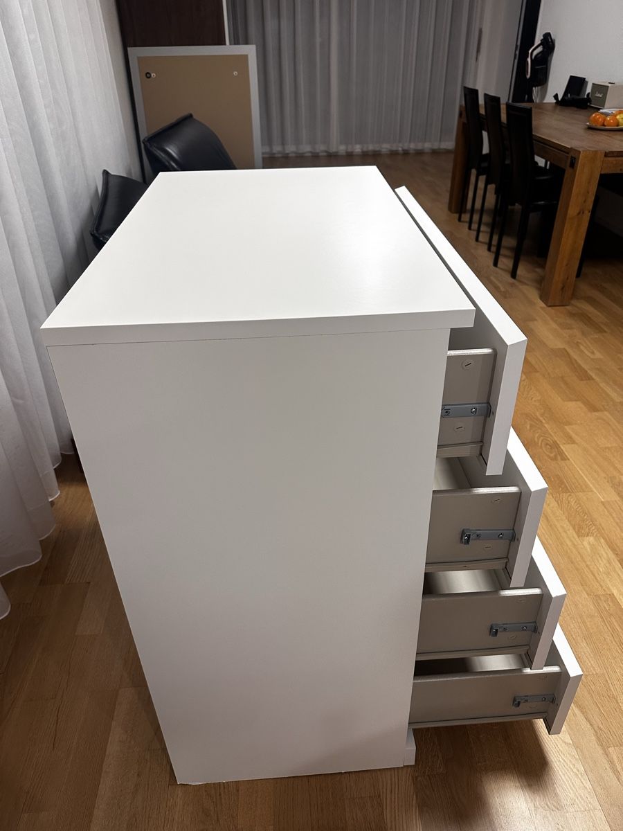 Commodes: IKEA MALM Kommode mit 4 Schubladen – D'occasion à Niederwangen BE par len_9tlh 2