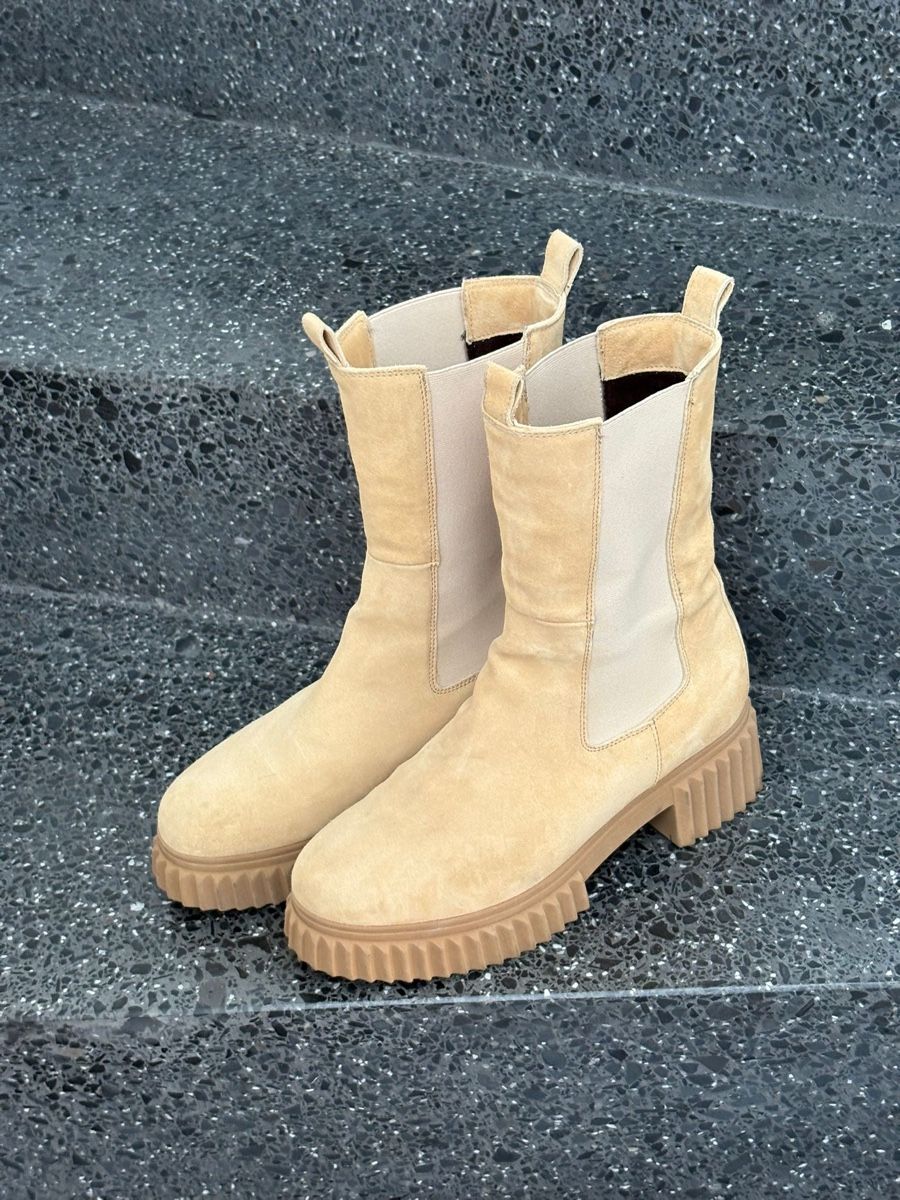 Scarpe da donna: Wildleder-Schuh – Usato da Eich venduto da pining