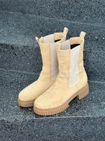 Wildleder-Schuh