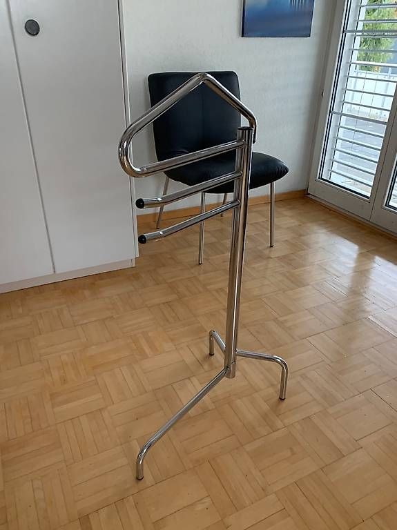 Guardaroba: Herrendiener – Usato da Adligenswil venduto da Levendeur95 2