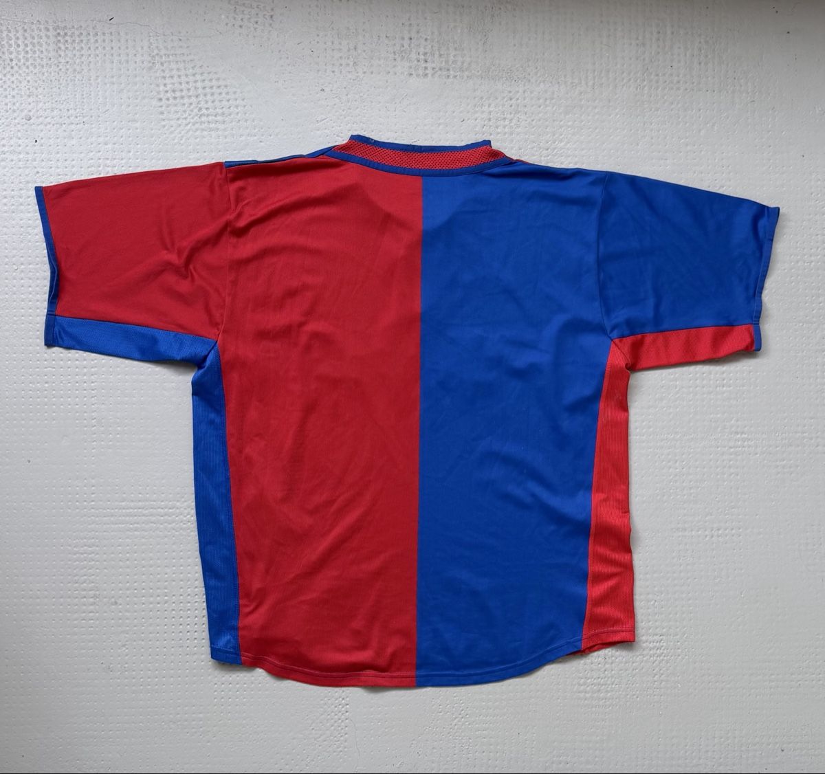 Nike Leibchen & Hosen: Fc Basel Nike Trikot 2002-03 Heim – Gebraucht aus Füllinsdorf von hae_gt9l 1