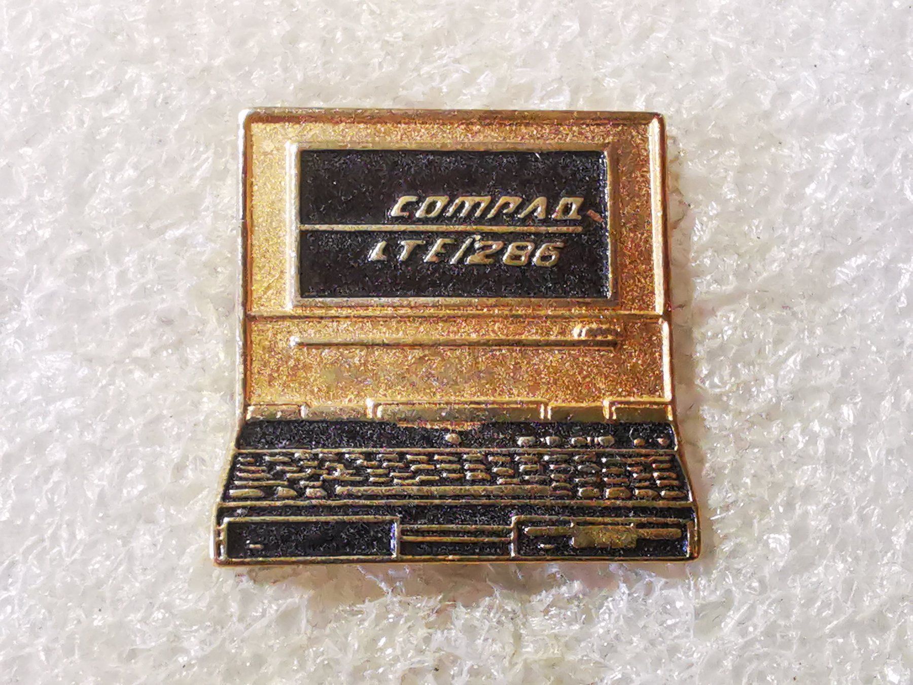 Placchette & Badge: Ansteckpin 92: Compaq – Usato da Oppligen venduto da Pin-Fall-Shop
