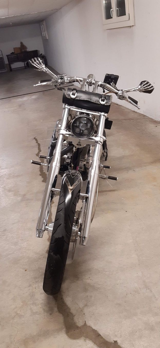 Harley-Davidson Chopper: Harley Davidson - Einzigartiges Design – Usato da Uznach venduto da wju_wt6z 2