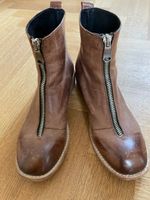 Tolle und spezielle Stiefeletten aus braunem Leder Grösse 36