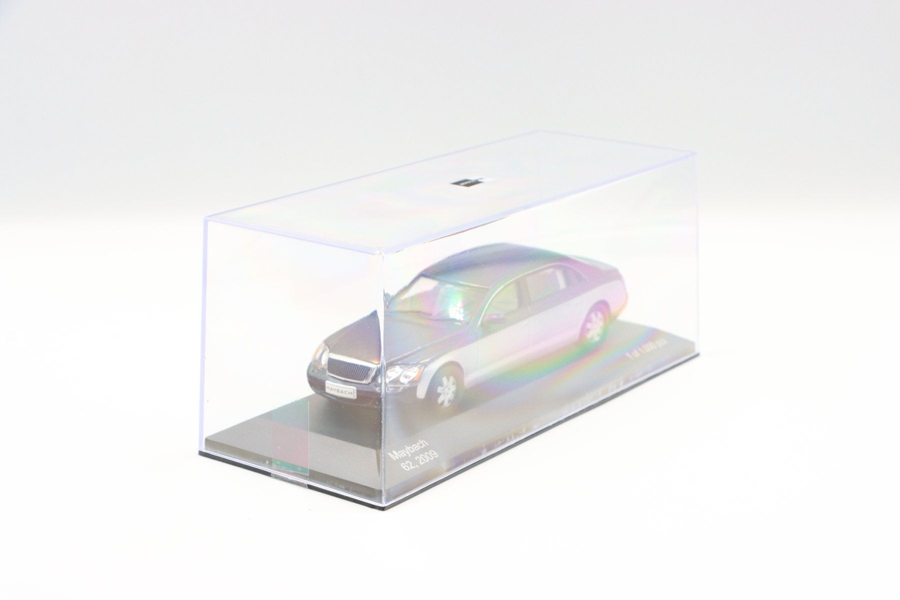 Mercedes-Benz Modellini d'auto: Maybach 62 2009 1:43 WhiteBox – Nuovo e nell'imballaggio originale da Bühl b.Aarberg venduto da modelldiecast 3