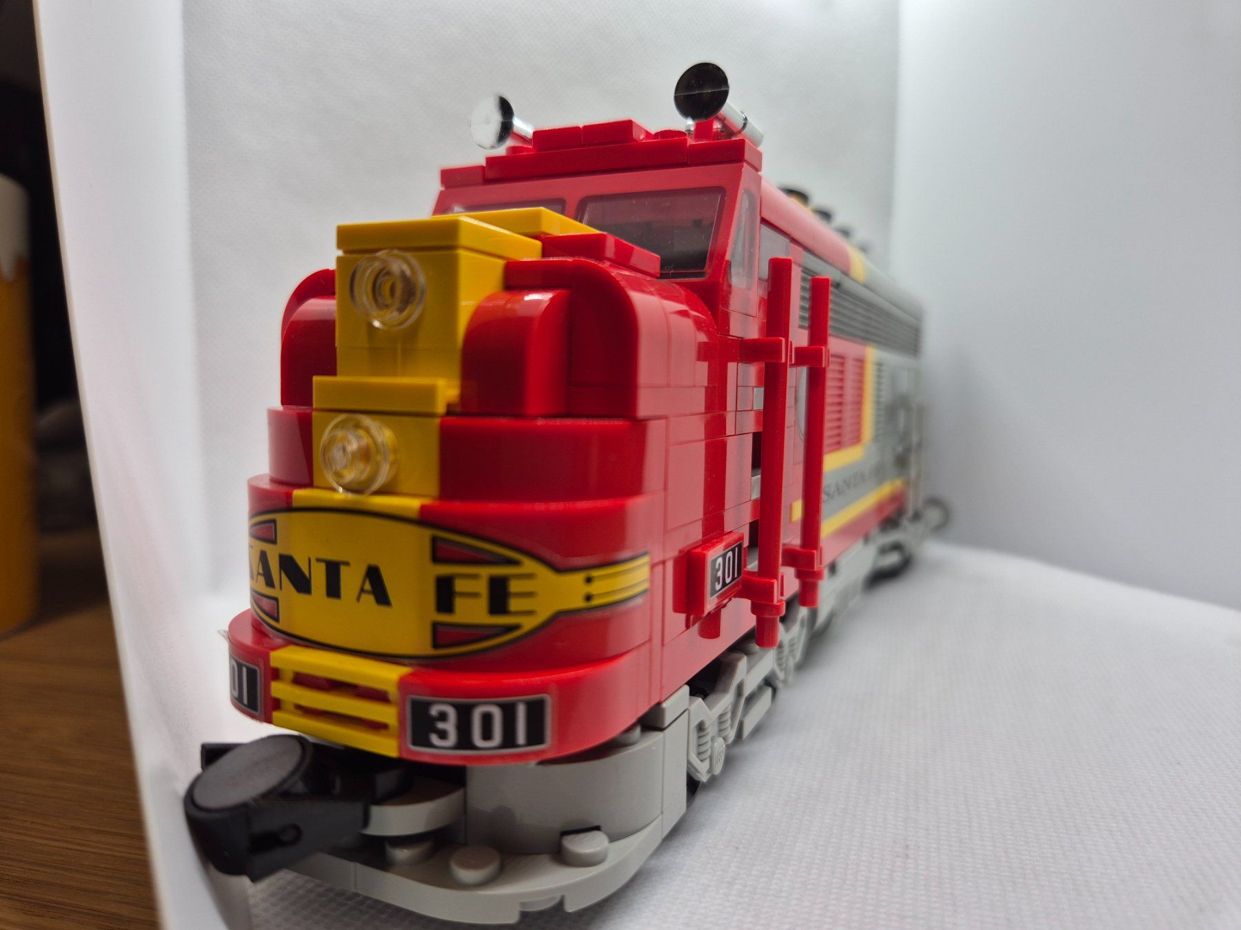 Lego Kit di costruzioni: Lego 10020 Santa Fe Super Chief – Usato da Rickenbach b. Wil venduto da agu_6jgz 6