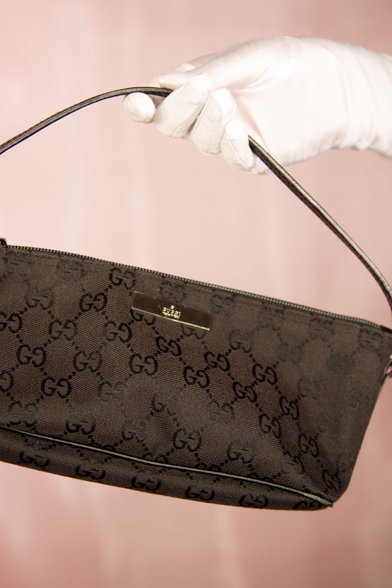 Gucci Taschen für Damen: 2000-2015 GG Canvas Boat shoulder bag – Gebraucht aus Vétroz von car_n6js 1