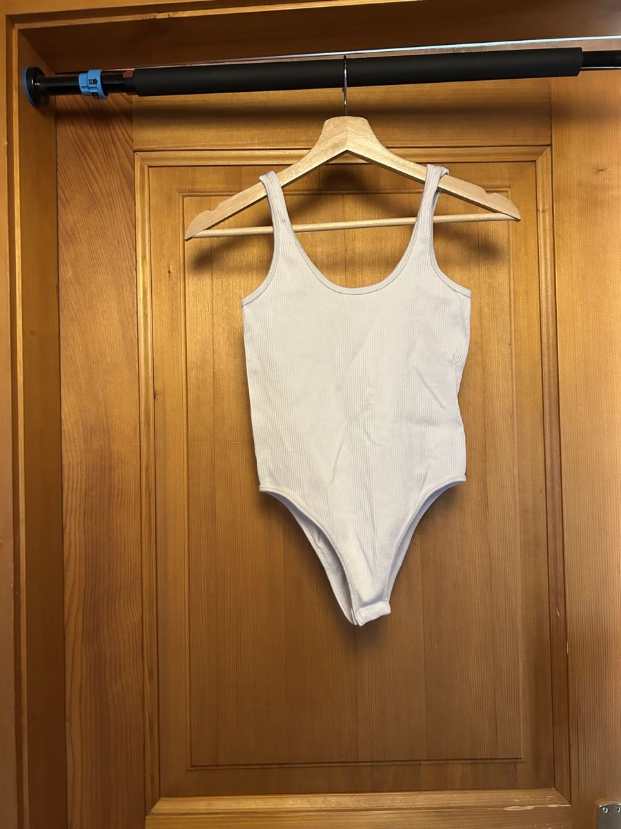 Top: Haut femme  – Nuovo (secondo la descrizione) da Orges venduto da vez_c6q7 4