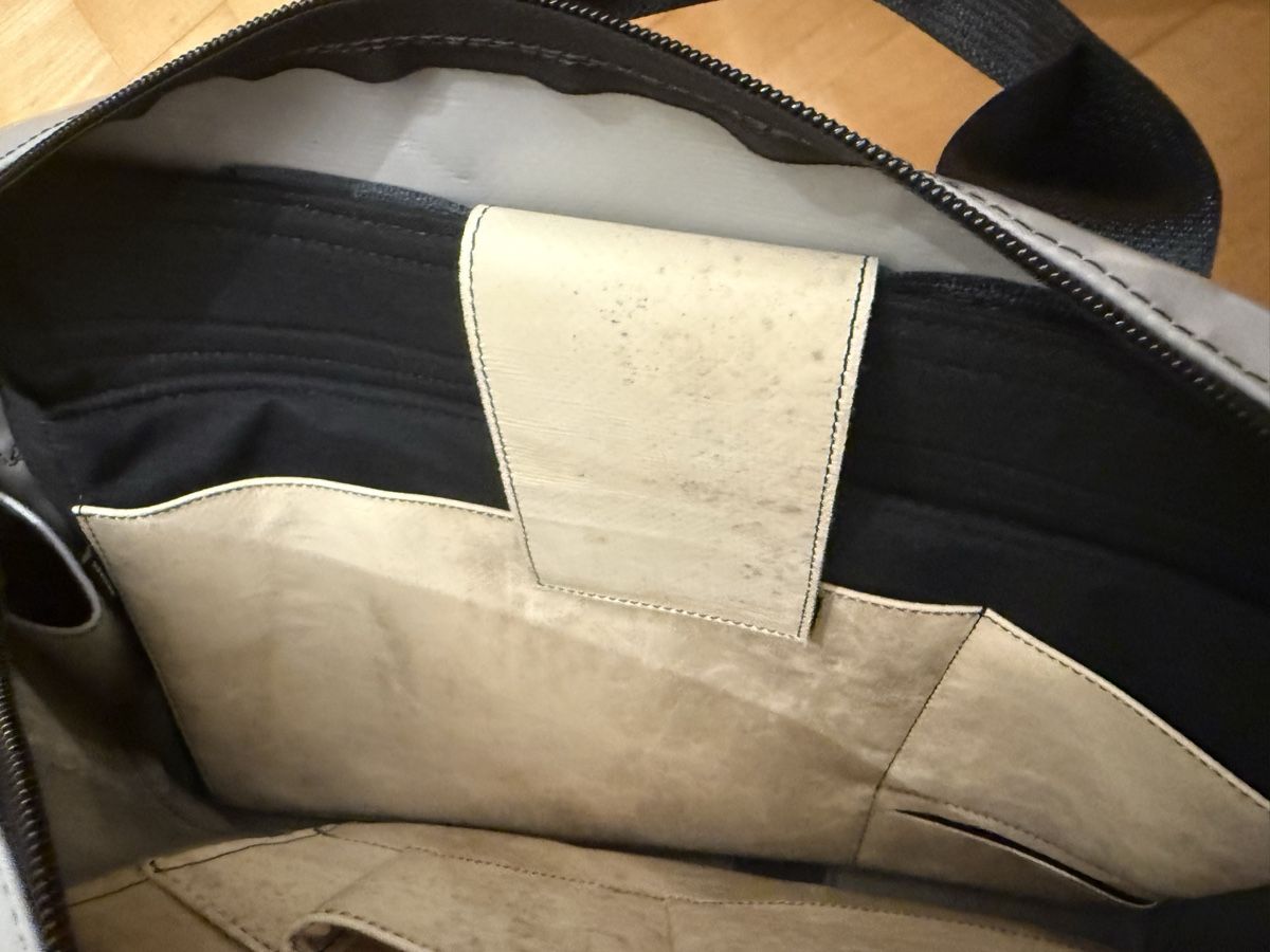 Freitag Borse: Freitag Tasche grau guter Zustand – Nuovo (secondo la descrizione) da Boll venduto da naj_8w6f 4