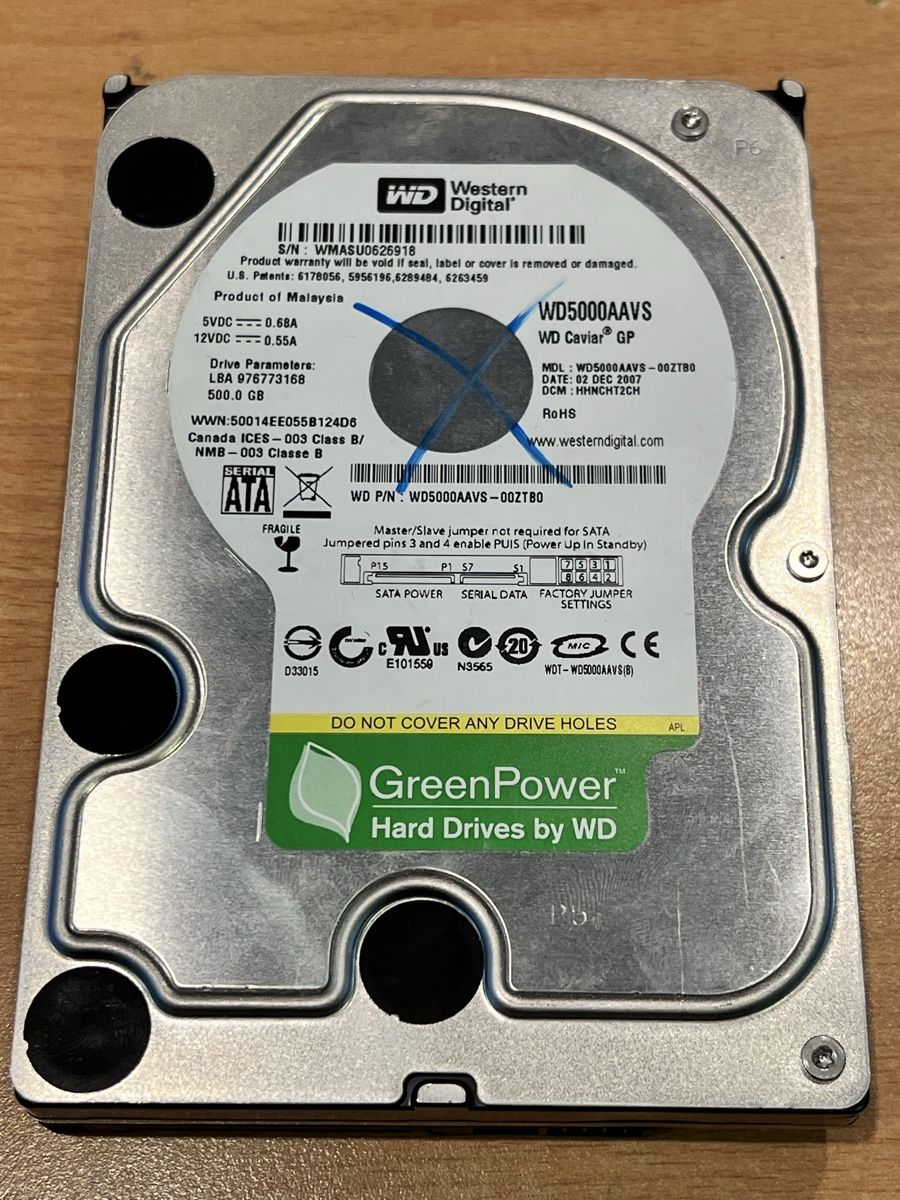 Dischi rigidi: Defekte Festplatten, Restposten  – Difettoso da Gossau SG venduto da WE-SHOP 1