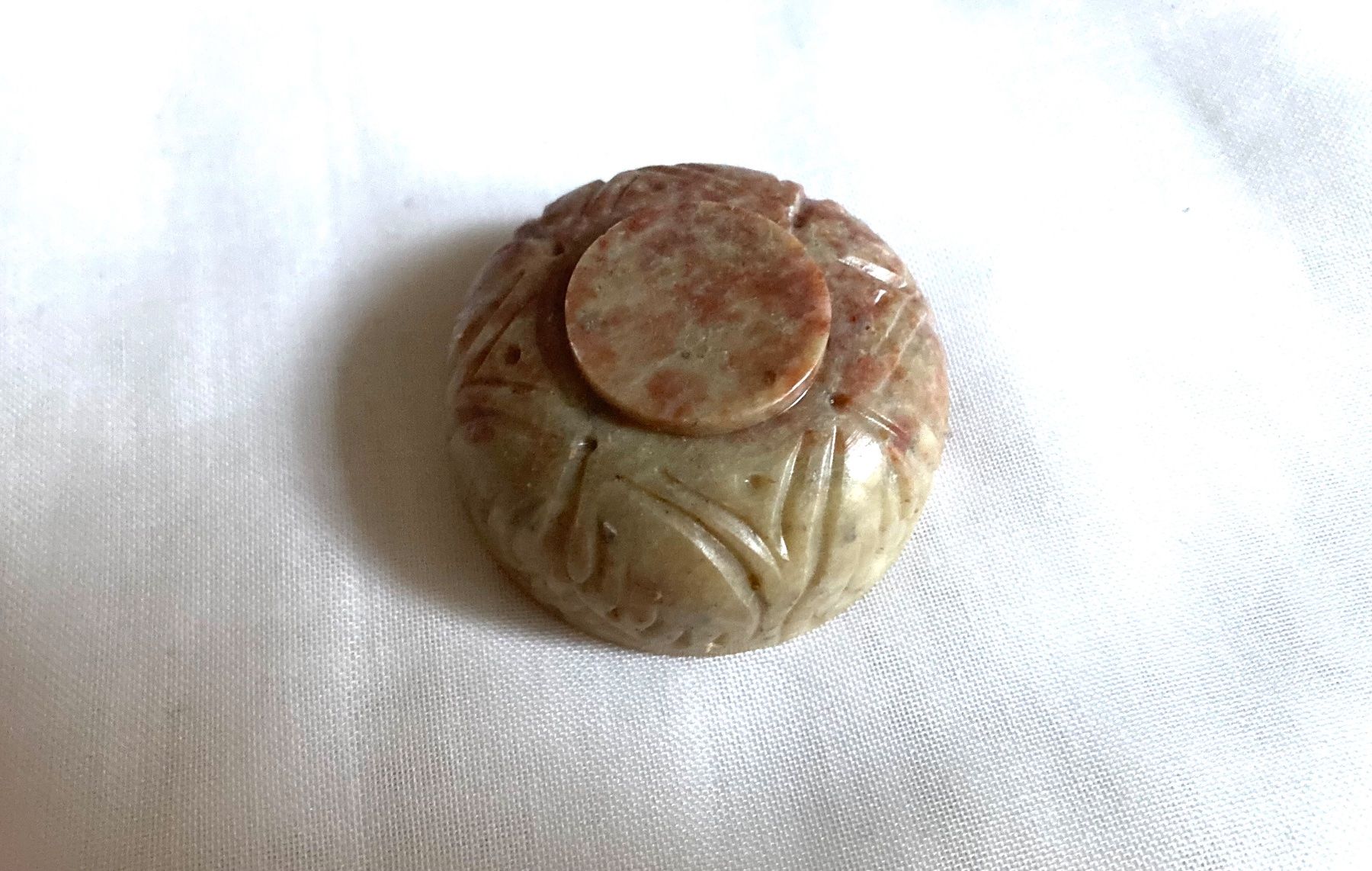 Tutte le decorazioni: Schmuckdose aus Stein – Nuovo (secondo la descrizione) da Zürich venduto da Gustavo_Bianco 7