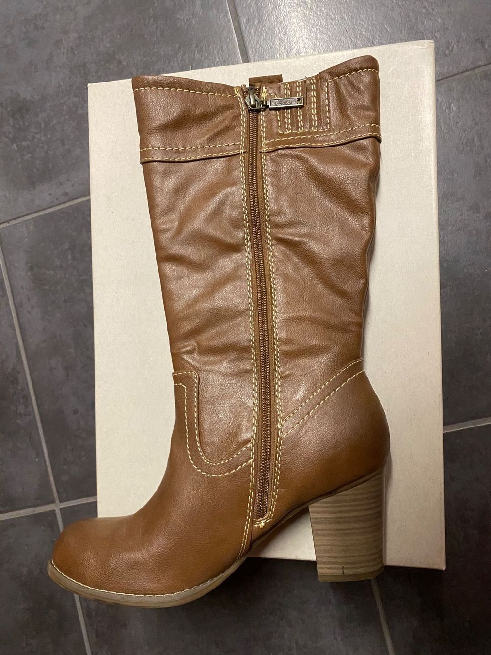 S.Oliver Scarpe da donna: Damenstiefel von S.Oliver, Gr. 39 – Nuovo e nell'imballaggio originale da Lüscherz venduto da junior74 1