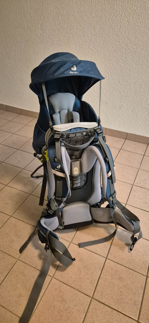 Deuter Porte-bébés ventraux & dorsaux: Porte bébé Deuter Kid Comfort 1 Plus – D'occasion à Vufflens-la-ville par Alexmaurer