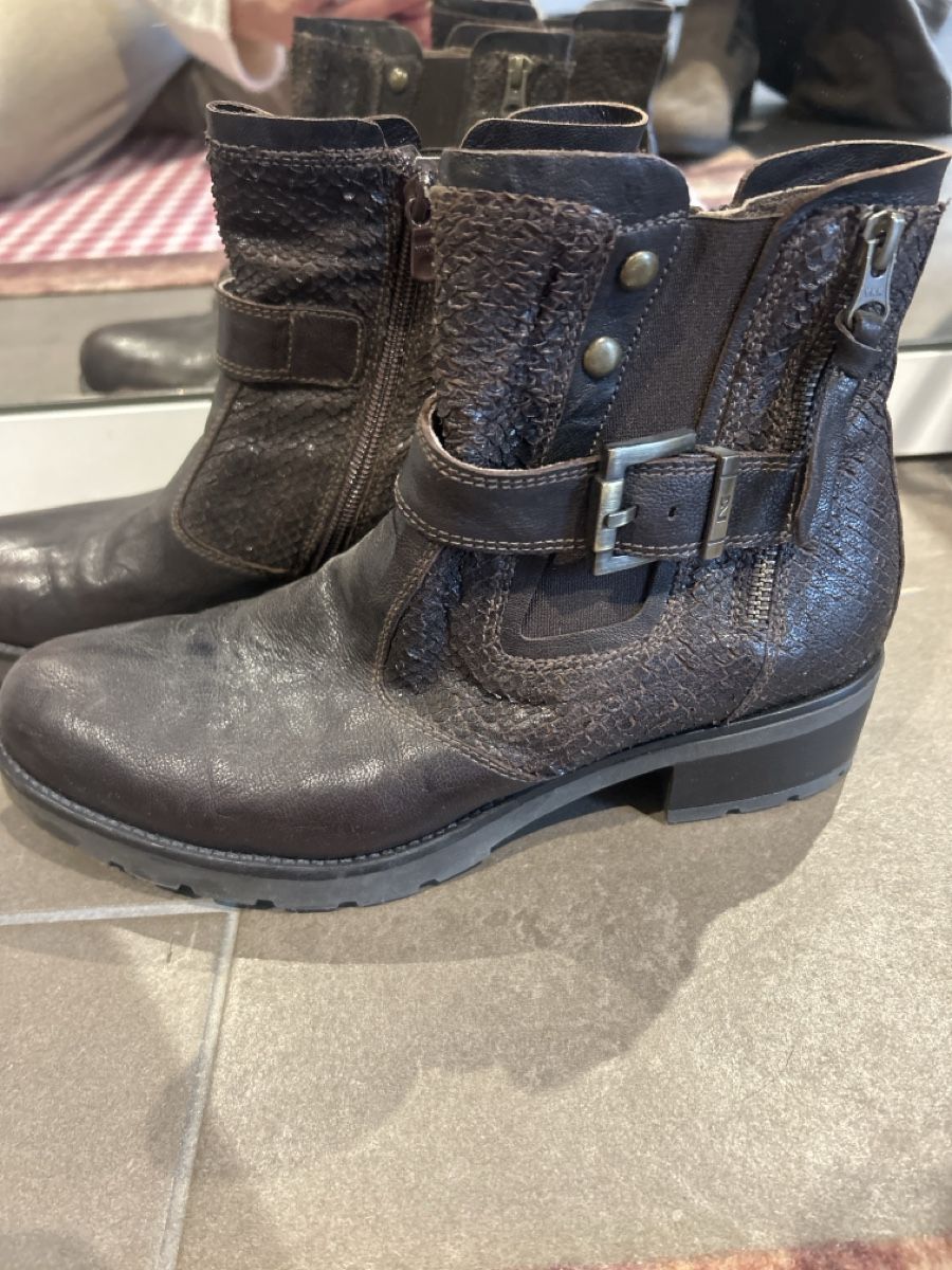 Damenschuhe: Leder Stiefelette Nero Giardini – Neu (gemäss Beschreibung) aus Matzendorf von Fla5 2