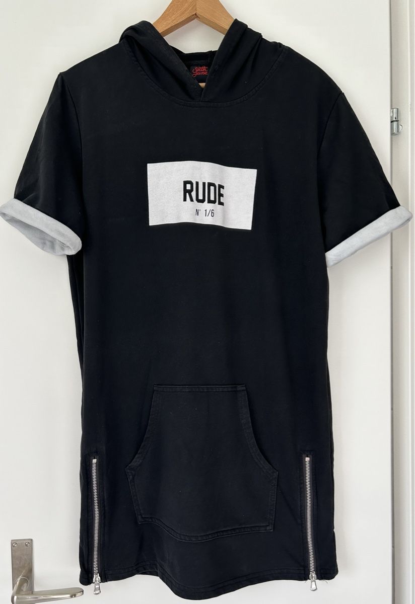 T-Shirts: Tshirt – Gebraucht aus Saland von ele_vc96