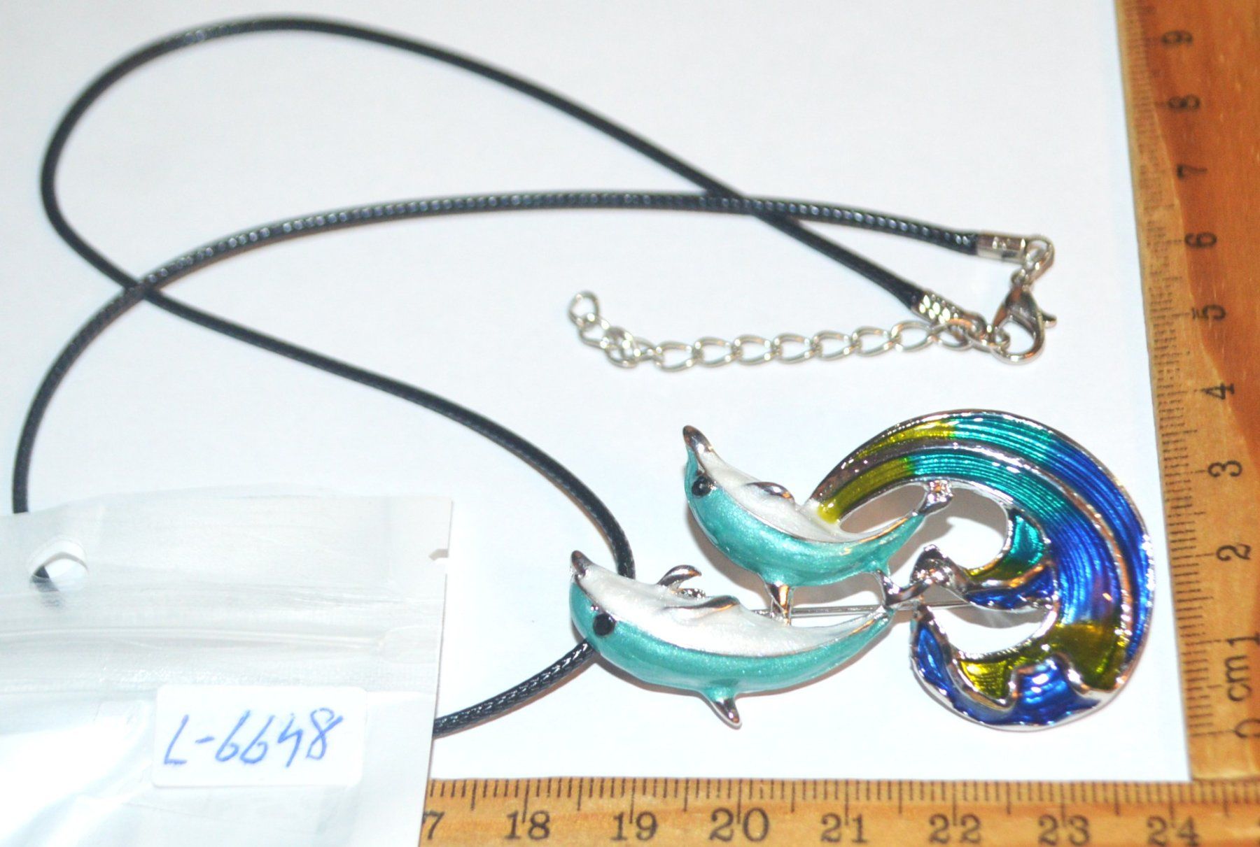 Spille & Fermagli: Brosche oder Halskette L-6648 – Delfin – Emaille – Nuovo e nell'imballaggio originale da Goldiwil (Thun) venduto da han_v5b7 3
