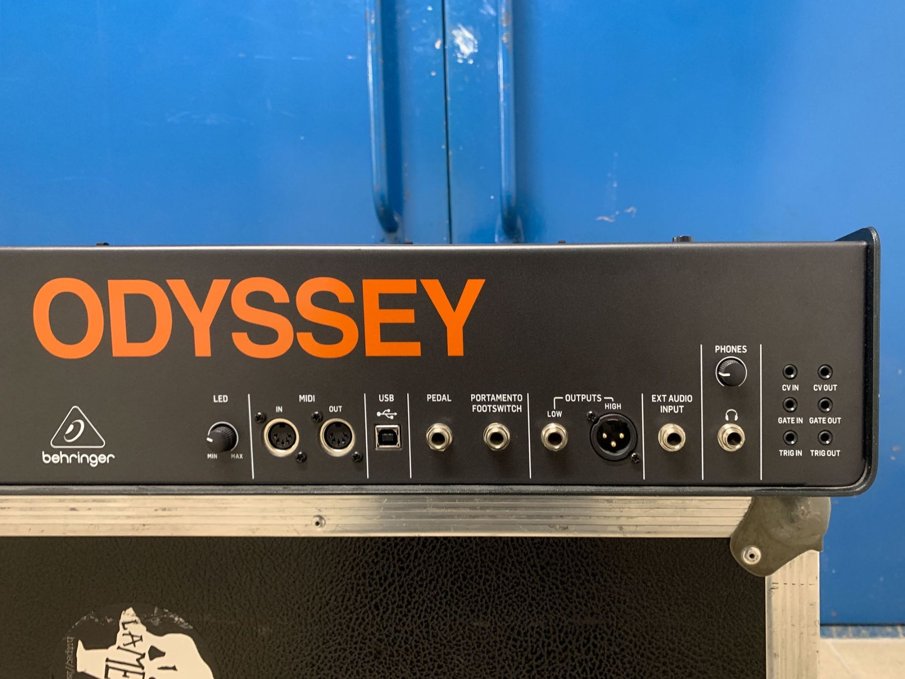 Behringer Strumenti musicali: Behringer Odyssey Analog Synthesizer – Nuovo (secondo la descrizione) da Bern venduto da cece. 4