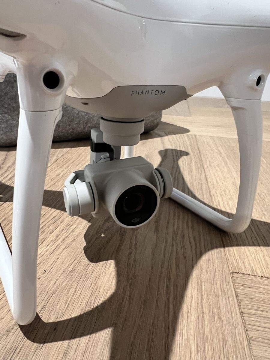 DJI Modellismo RC: Dji Phantom 4 Defekt / Ersatzteil Spender – Difettoso da Winterthur venduto da Bimmer81 1