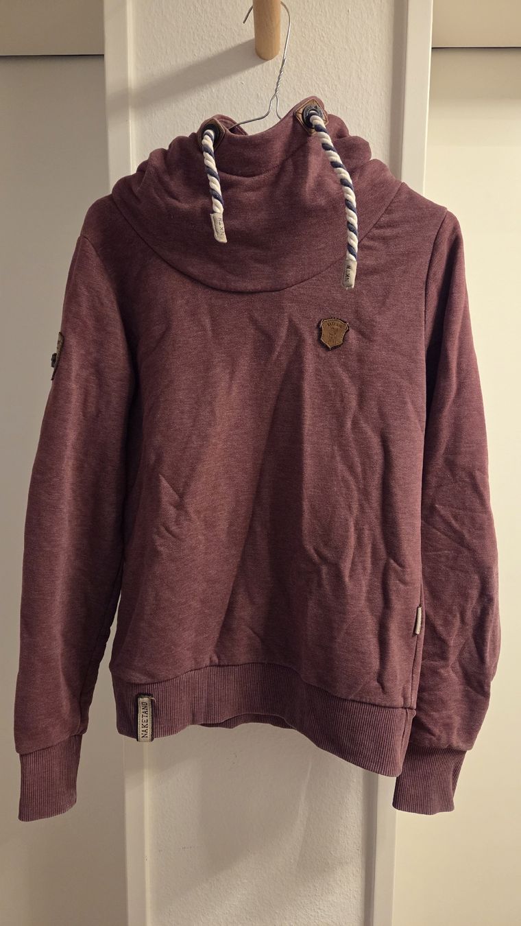 Naketano Pullover & Sweatshirts: Naketano Kapuzenpullover, Grösse S – Gebraucht aus Dättwil AG von Mafalda007