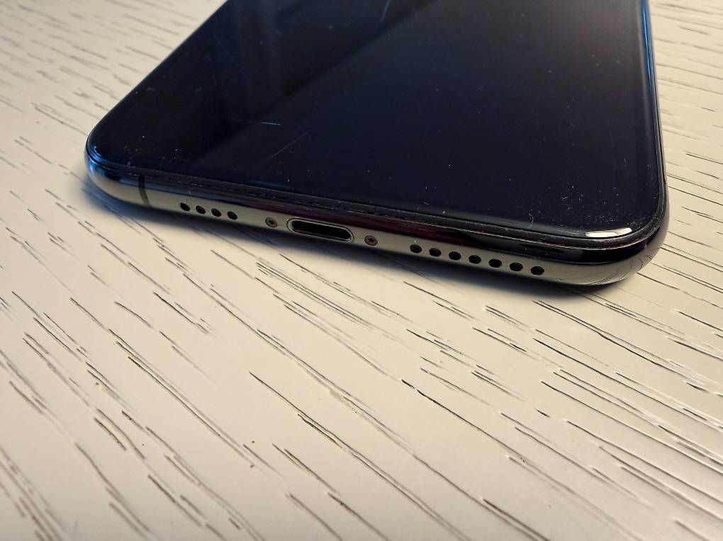 Apple Telefoni cellulari / Smartphones: iPhone 11 ProMax 256GB – Usato da St Légier - La Chiésaz venduto da kakadu08 3