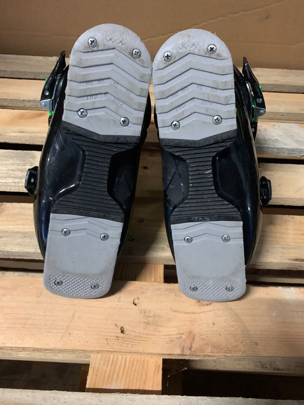 K2 Scarpe per ragazzi: Skischuhe, K2 Xplorer 3, Grösse 37 – Usato da Schwarzsee venduto da Sidecut 3