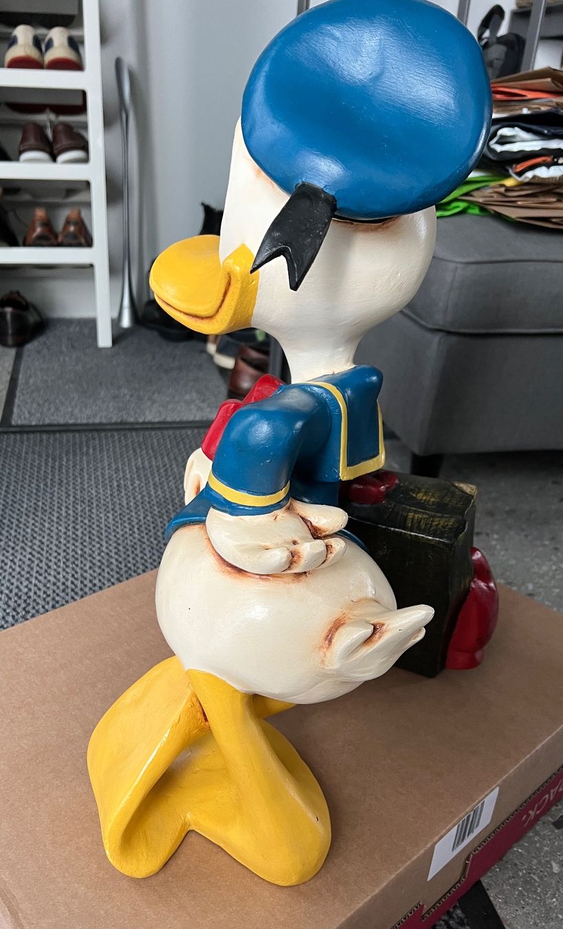 Disney Figuren: Disney, Donald Duck Figur, gross, mit Koffer – Gebraucht aus Iragna von Flips03 8
