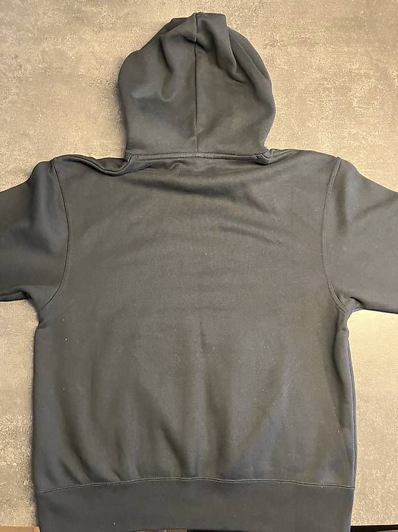 Maglioni & Felpe: Jordan Hoodie Gr. M Herren – Usato da Zürich venduto da Zueriost 4