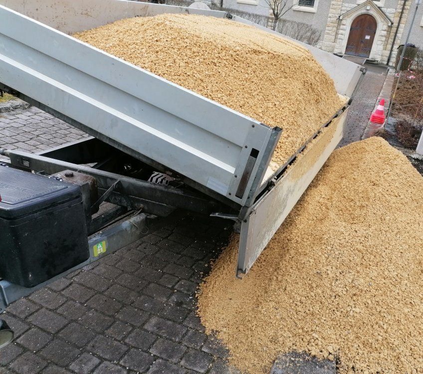 Altro per Ufficio & Commercio: Baumaterial Transport zb Humus Kies Sand – Nuovo (secondo la descrizione) da Roggenburg venduto da Allround-Service 4