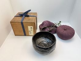 Teeschale Japan Chawan Keramik-  18. Jh. „Raku"