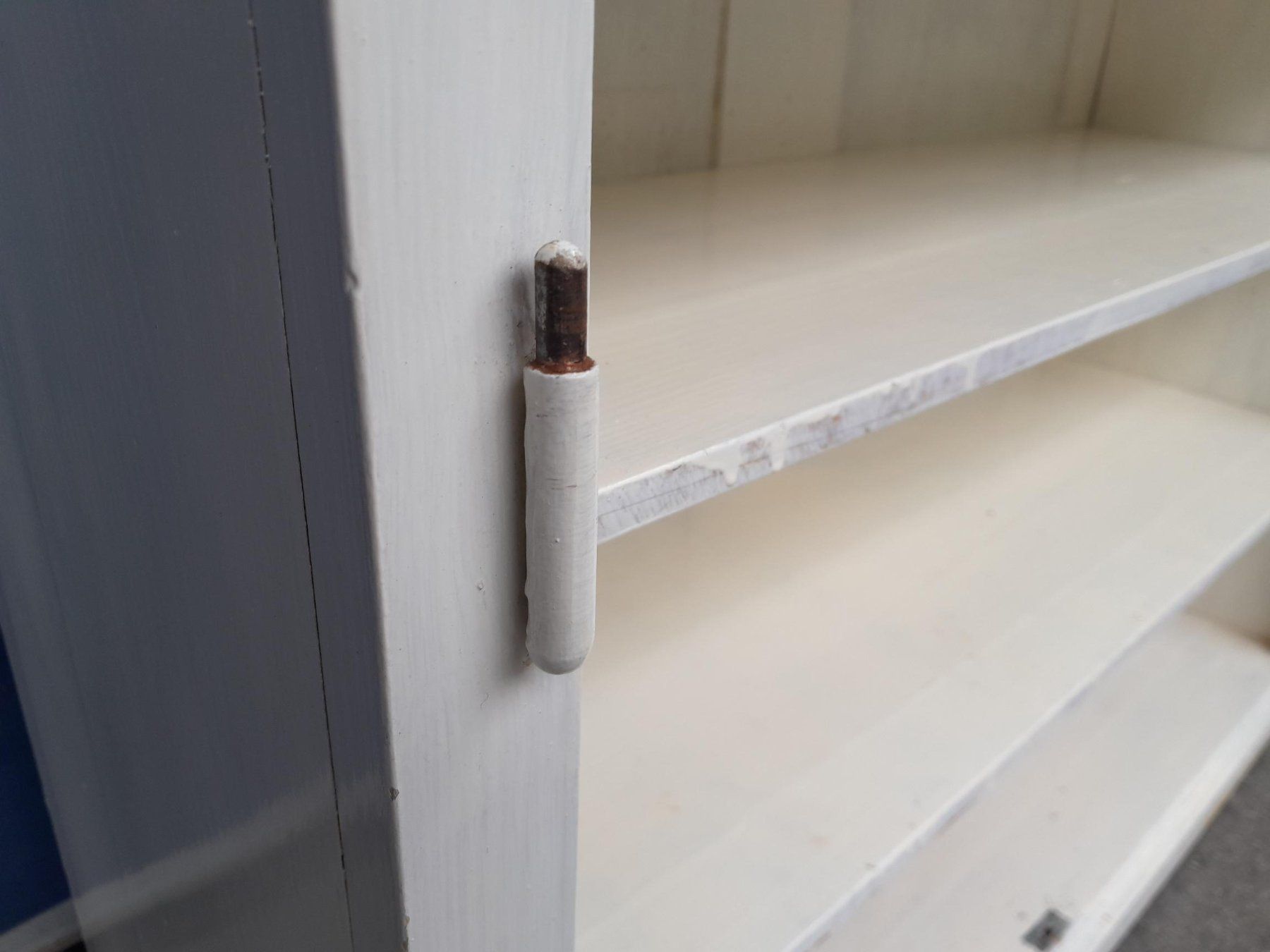 Cassettiere: Tannenholz Möbel / Vitrine / Kommode / Sideboard / Regal – Usato da Männedorf venduto da Bel-view 4