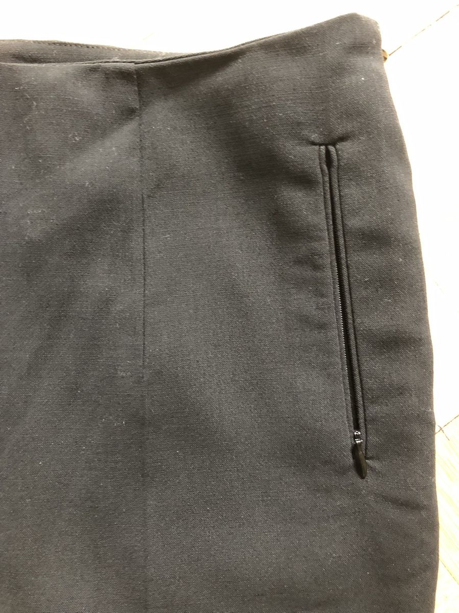 Akris Pantaloni: Elegante Hose Akris 42 – Usato da Basel venduto da Kalleskaviar 1