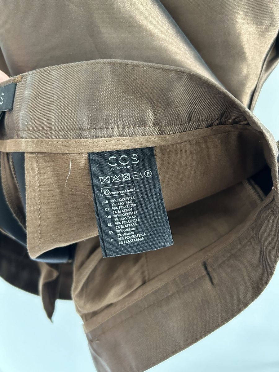 Cos Completi & Tailleur: Brauner Blazer mit passender Hose – Usato da Winterthur venduto da cotton97 4