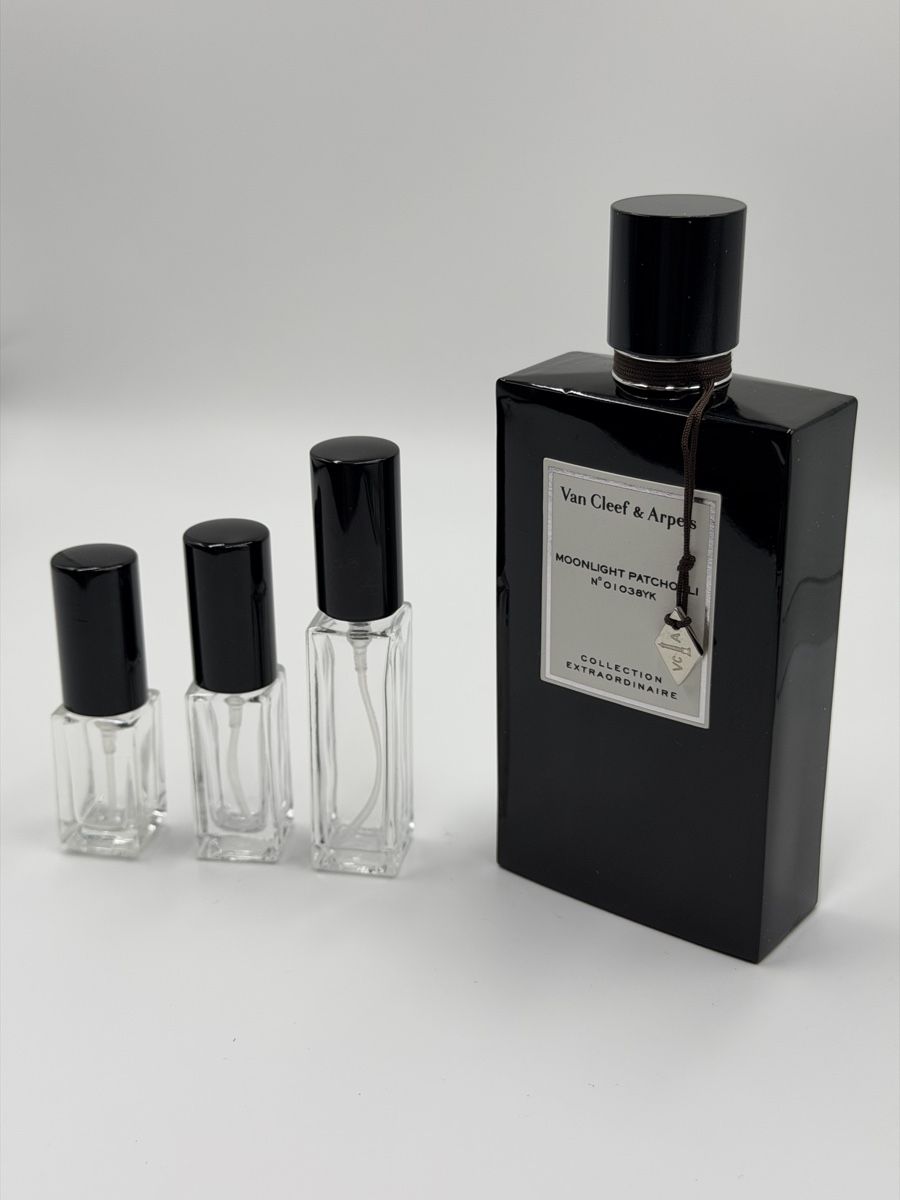 Van Cleef Profumi & Eau de Toilette: Van Cleef MOONLIGHT PATCHOULI N°O1038YK 5ml – Nuovo e nell'imballaggio originale da Campocologno venduto da sch_fc87 1