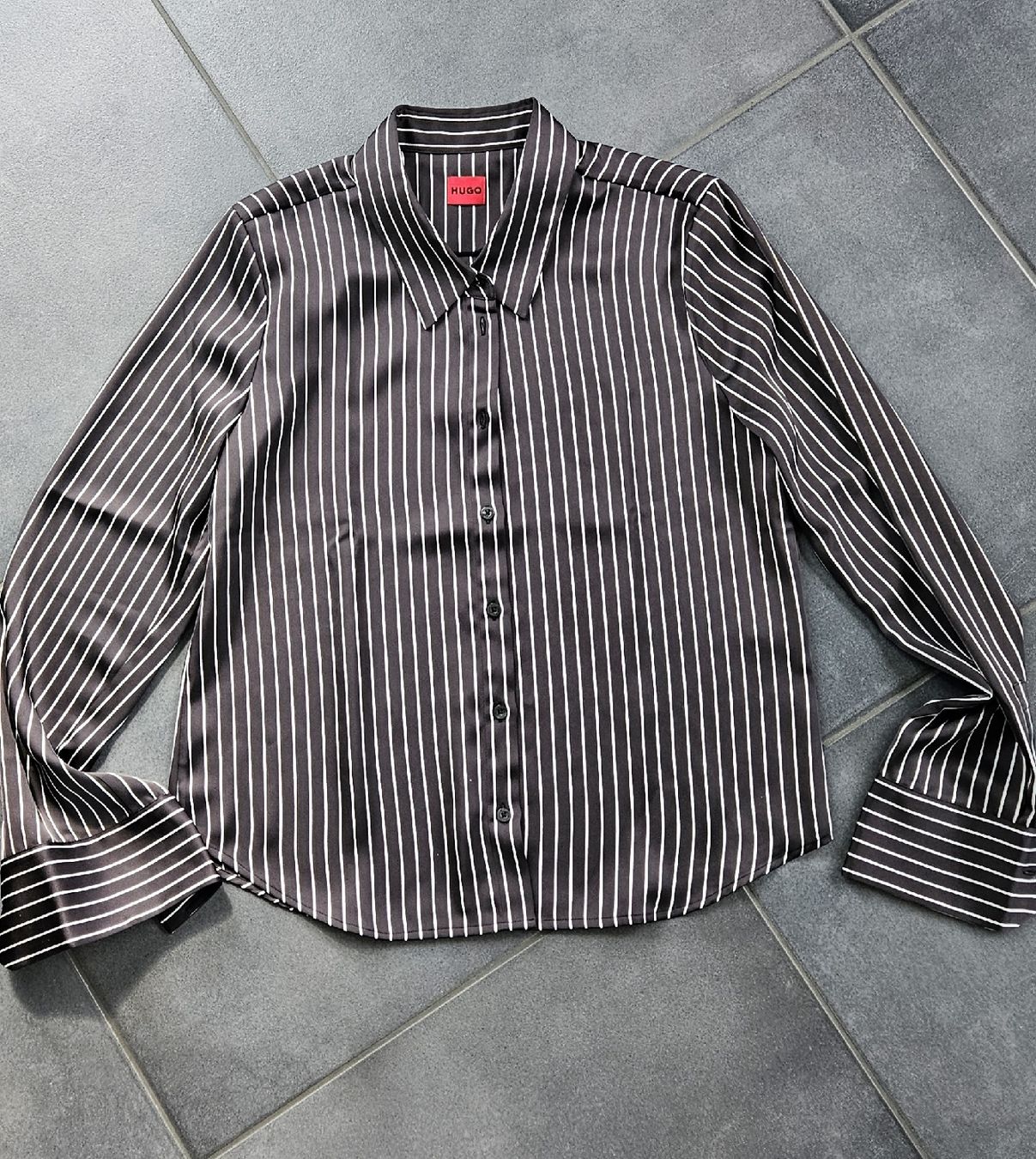 Hugo Boss Camicette: Hugo Boss Bluse Neu – Nuovo (secondo la descrizione) da Dübendorf venduto da mutti66 3