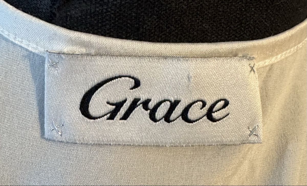 Top: Seiden-Top von Grace, Grösse XS – Usato da Chur venduto da Lilo_Pulver 5
