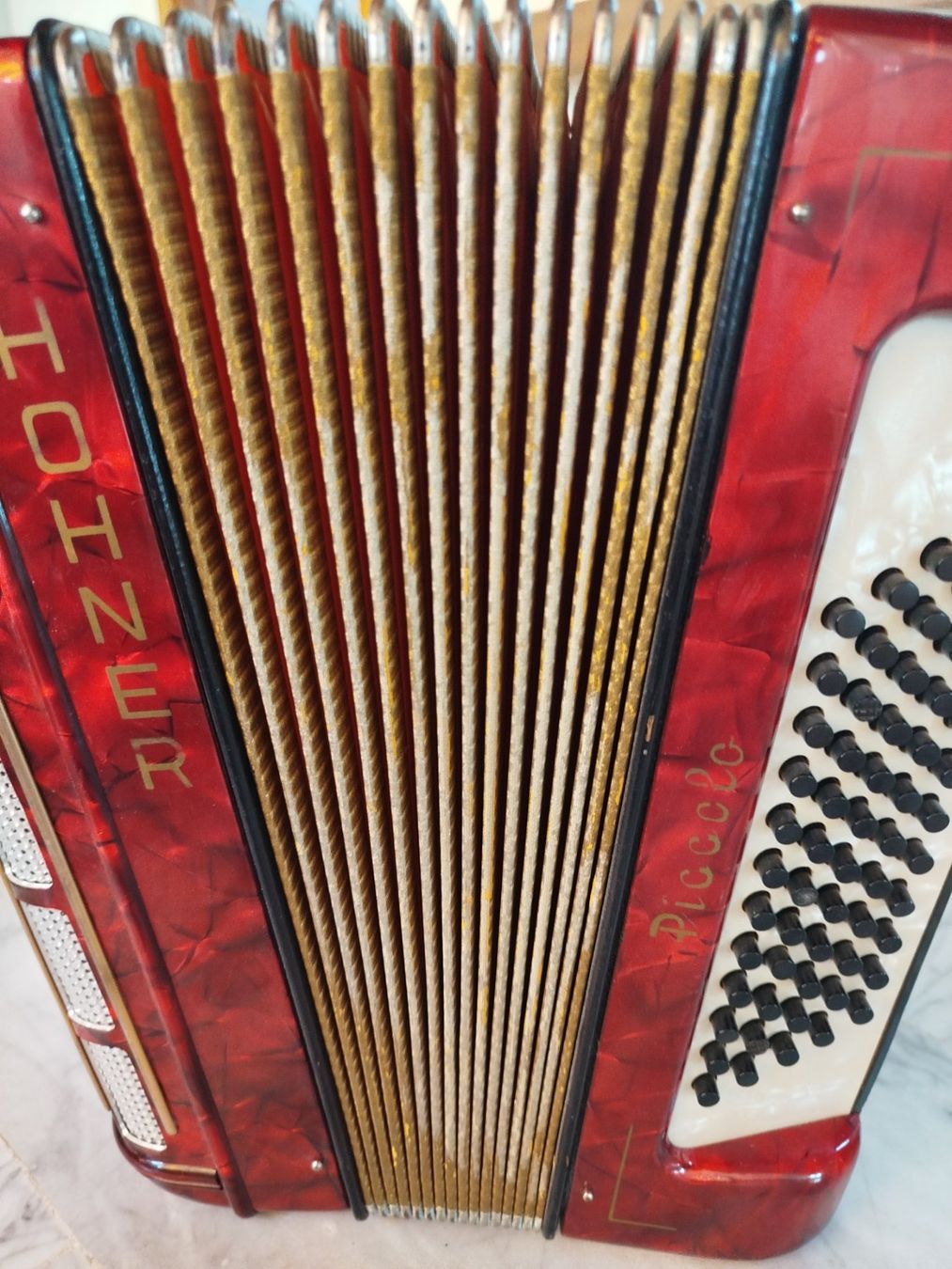 Hohner Musikinstrumente: Akkordeon Piccolo Hohner – Gebraucht aus Arnegg von Urs07 6