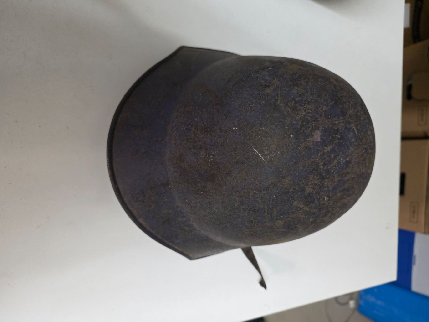 Uniformi & Effetti personali: Stahlhelm Militär Armee Helm – Usato da Dorf venduto da Echo_Elements 1