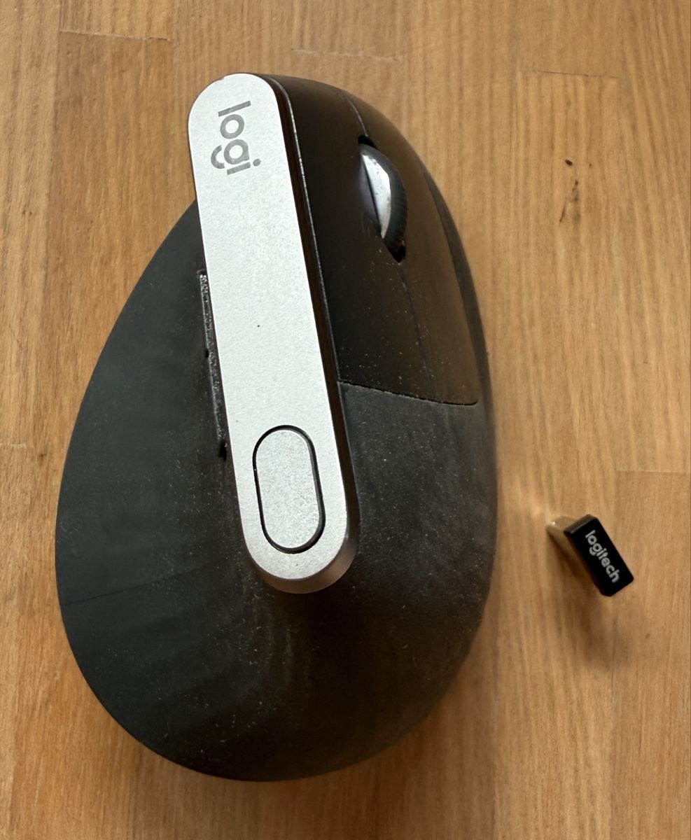 Logitech Mouse: Logitech Mouse Vertical MX – Usato da Wiesendangen venduto da Churfirst