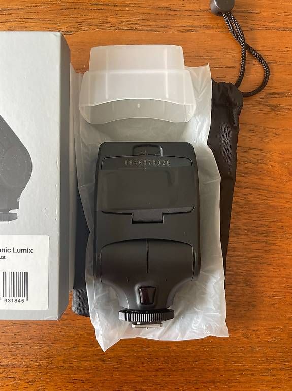Flash: Meike Flash MK-320 Fuji (D105252) – Usato da Lausanne venduto da yae_8klk 2