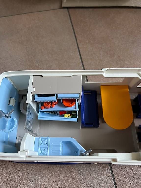 Giocattoli: Playmobil Wohnmobil – Usato da Sirnach venduto da CH8370AB 2