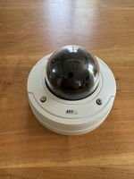 AXIS P3365 Überwachungskamera Dome Kamera inkl. POE Adappter