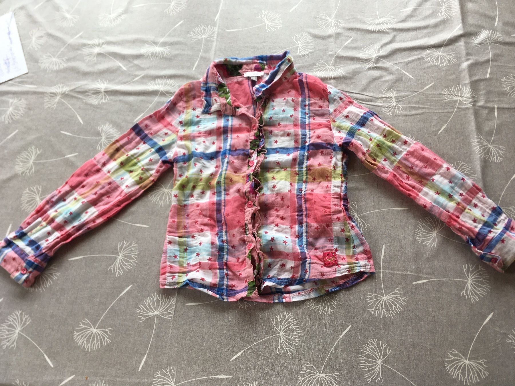 Camicette, T-shirt & Top: Bluse / Hemd von Confetti 104 – Usato da Fischbach LU venduto da stephie2009