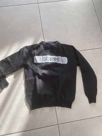 Maglia marca GUESS