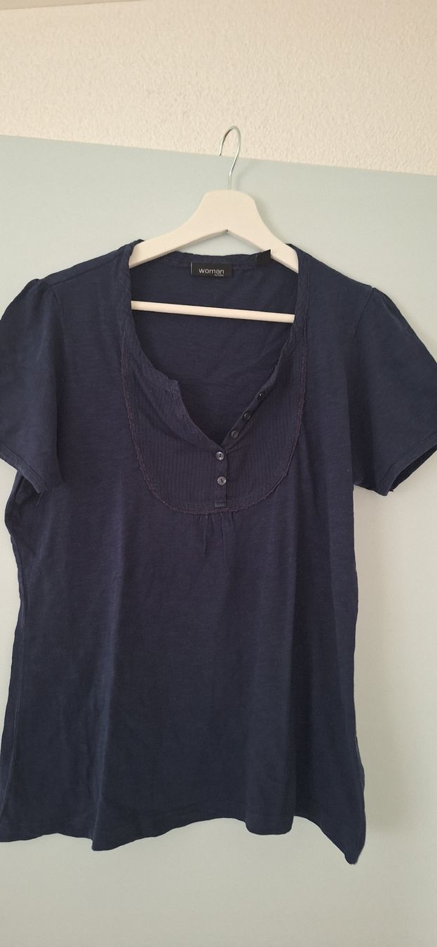 T-shirt: Damen T-Shirt Gr. M – Usato da Schwyz venduto da cla_8w6t