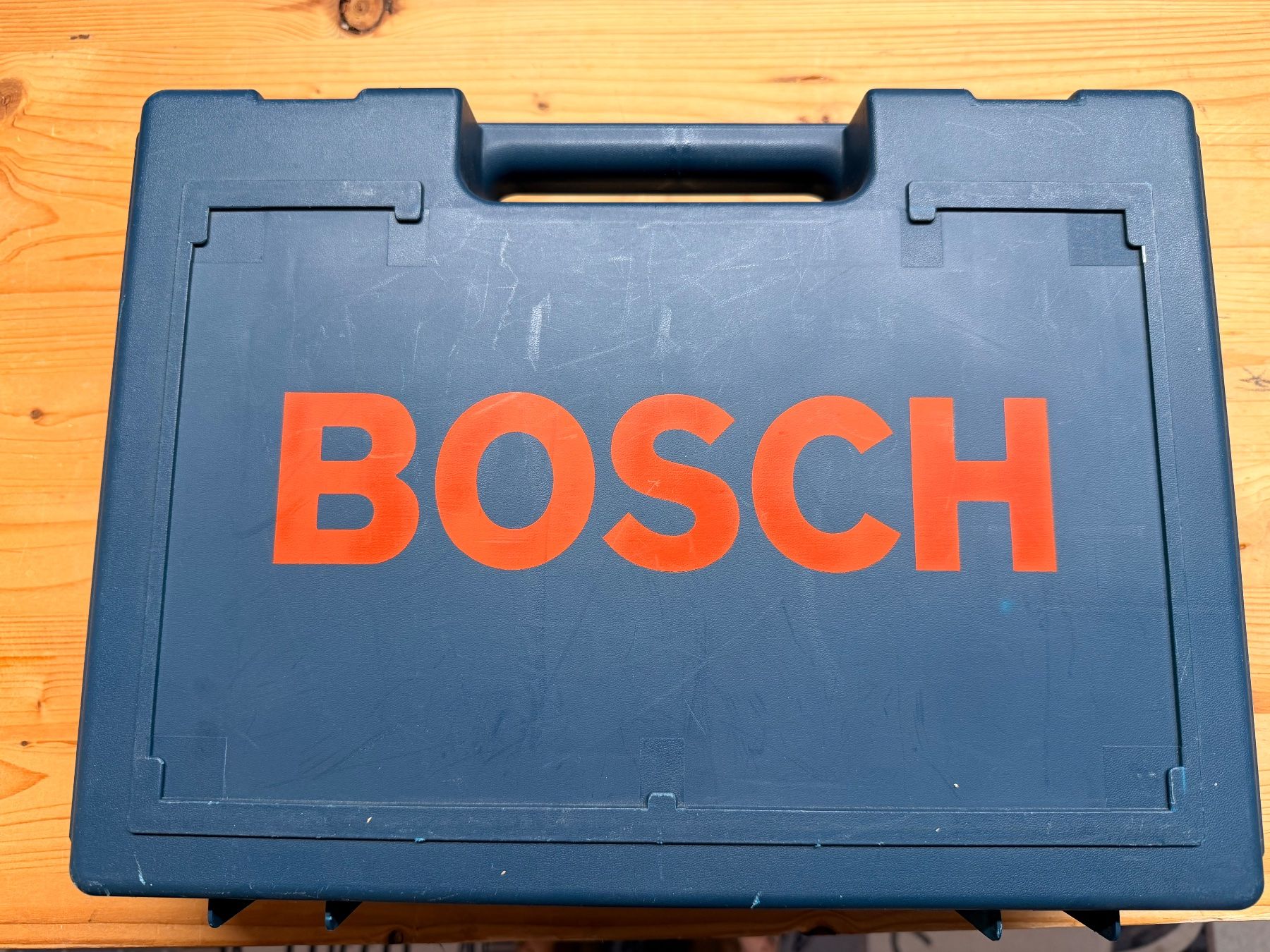 Bosch Smerigliatrici & Lucidatrici: Bosch GDA 280 E Schwingschleifer – Usato da Baldegg venduto da Swissspeed 4