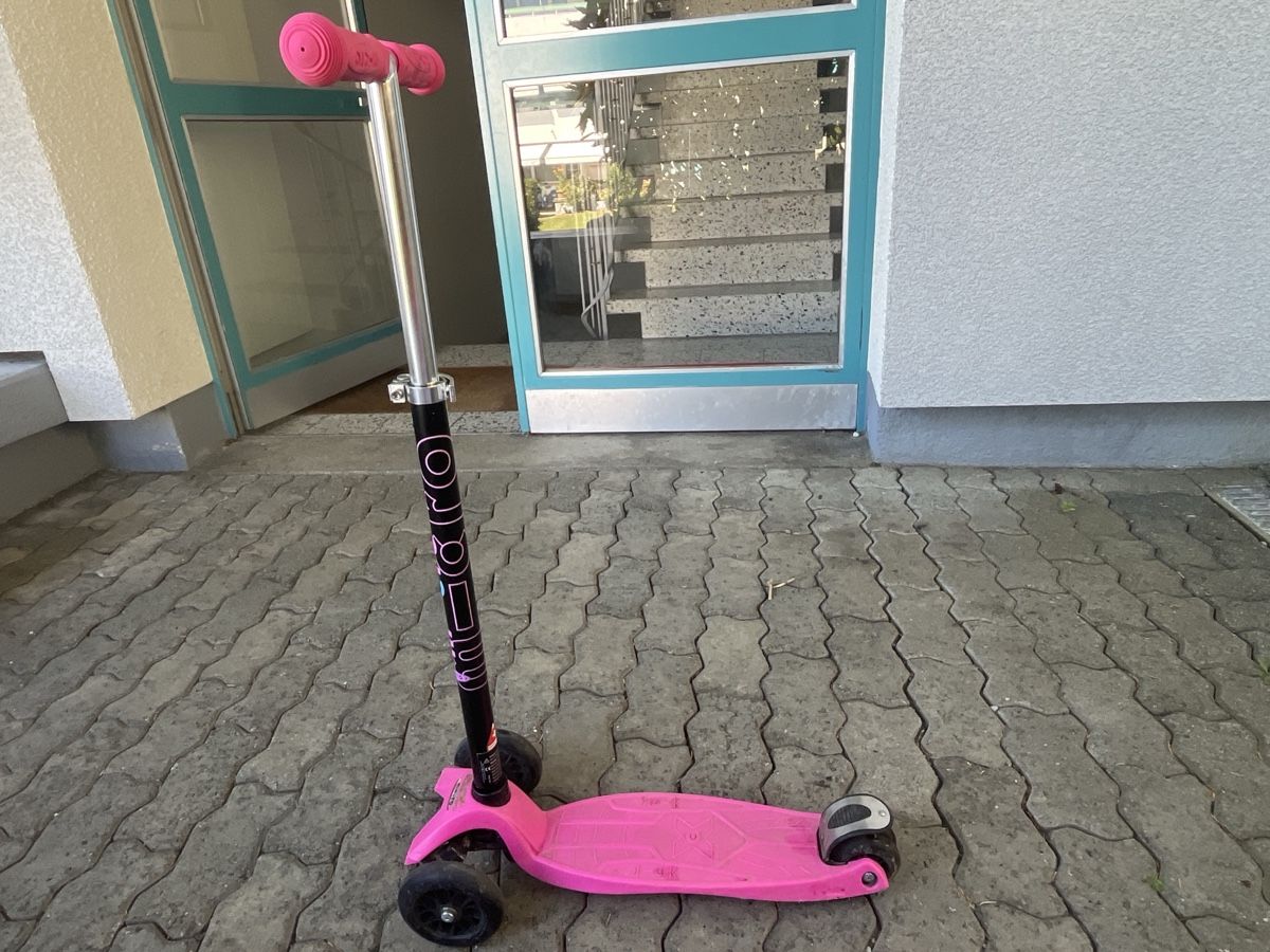 Micro Fahrzeuge für Kinder: M-Cro Tretroller / Trotti – Gebraucht aus Oberrieden von scubadiveli 2