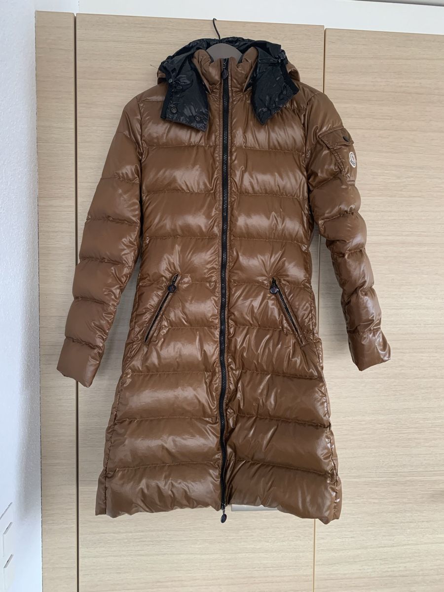 Moncler Cappotti: Original Moncler Moka Coat XS – Usato da Langnau am Albis venduto da Jean1982
