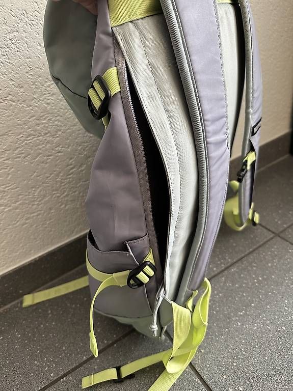 Burton Zaini: Rucksack "Burton" – Usato da Amriswil venduto da sabry1987 2